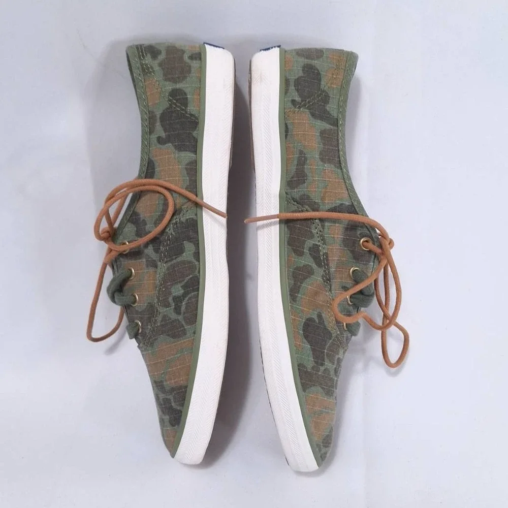 Keds Camouflage Canvas Sneakers Women's Sz 7 Lace Up Low Top‎ Shoes WF55604M NIB
